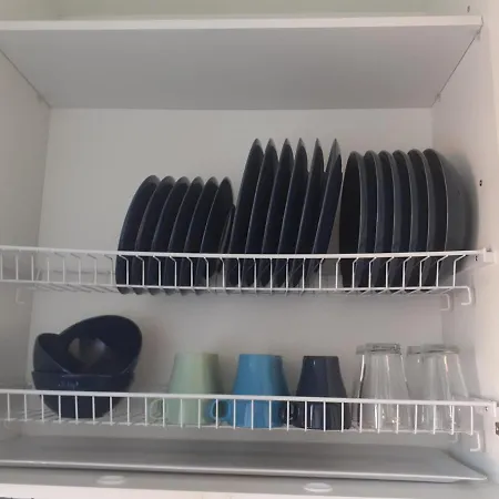 아파트 White 료렛 드 마르