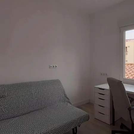 White * 료렛 드 마르